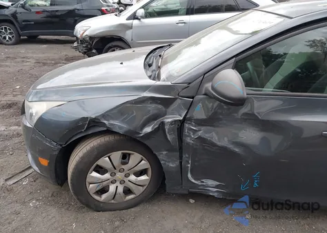 2013 Chevrolet Cruze Ls Auto z USA, uszkodzony, nr VIN 1G1PA5SH1D7167100